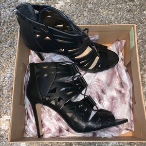 Jessica Simpson Heels